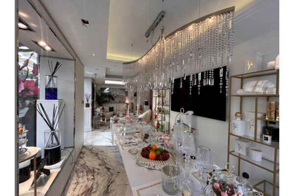 CARRE D'OR - LE MONTAIGNE